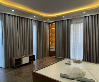 Lắp đặt rèm vải 2 lớp phòng khách nhà chị Hẳng Bình Tân