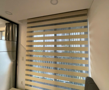 Những Mẫu Rèm Cầu Vồng Chống Nắng Đẹp Tại Quận 7 