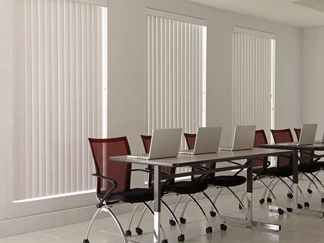 rèm cửa tự động tại Tân Phú