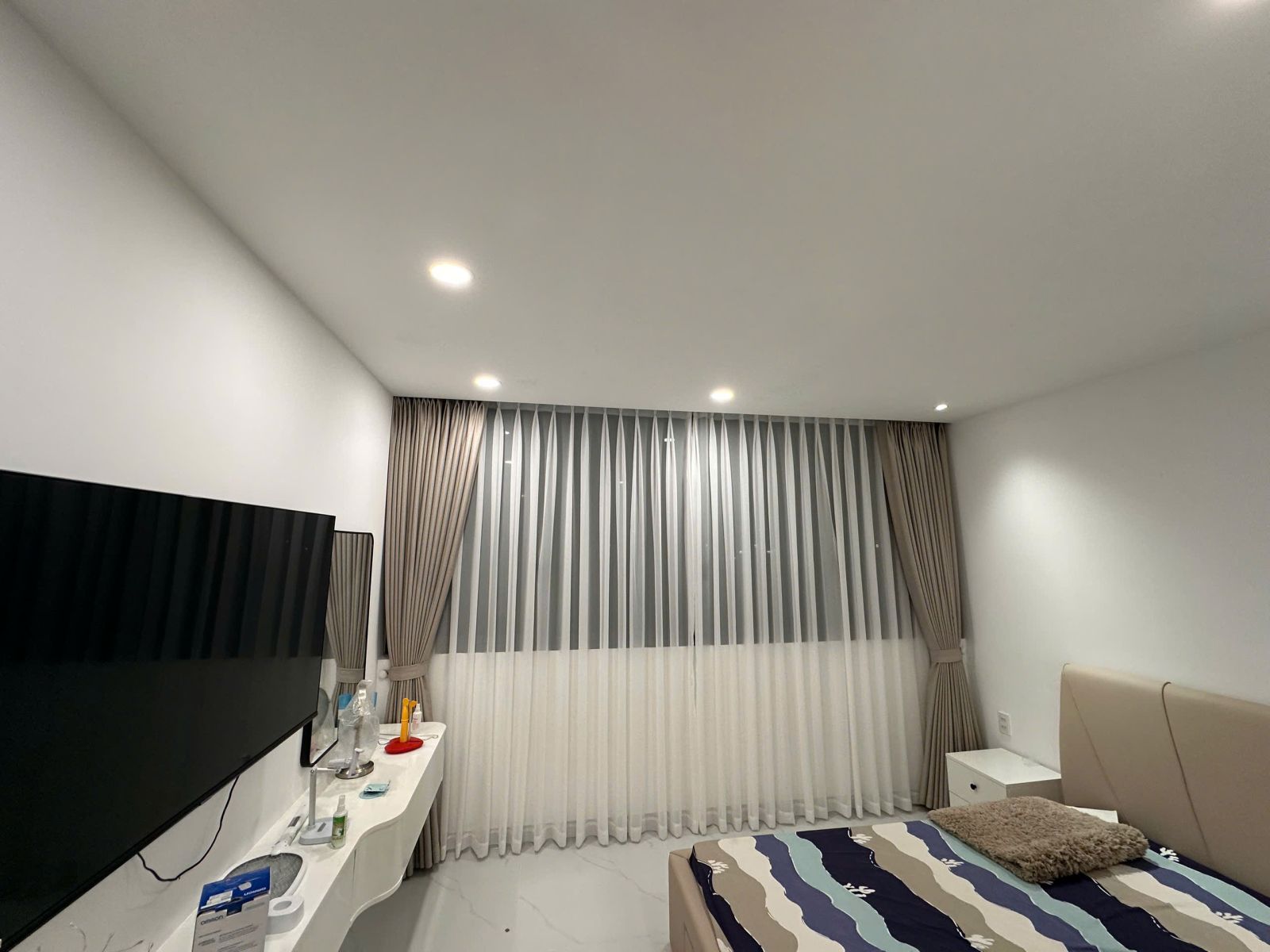 Dịch vụ lắp rèm cửa căn hộ Thảo Điền