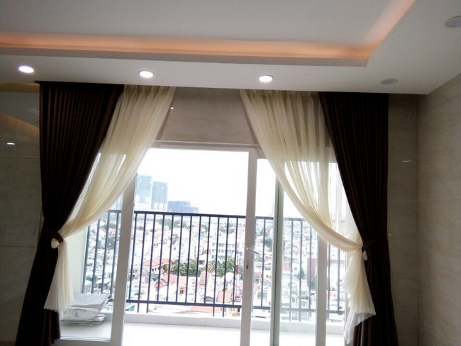 Lắp đặt rèm cửa chống nắng Quận 7 giá rẻ