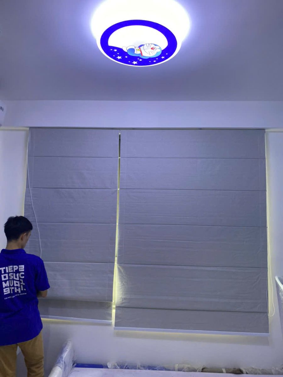Lắp rèm cầu vồng căn hộ cao cấp quận 2
