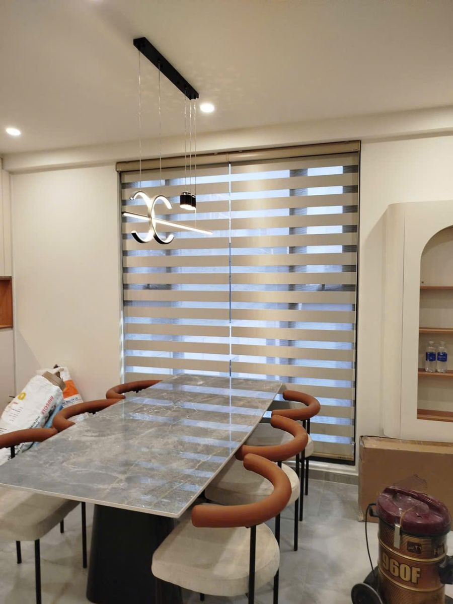 Thi công rèm cầu vồng cao cấp Quận Tân Phú