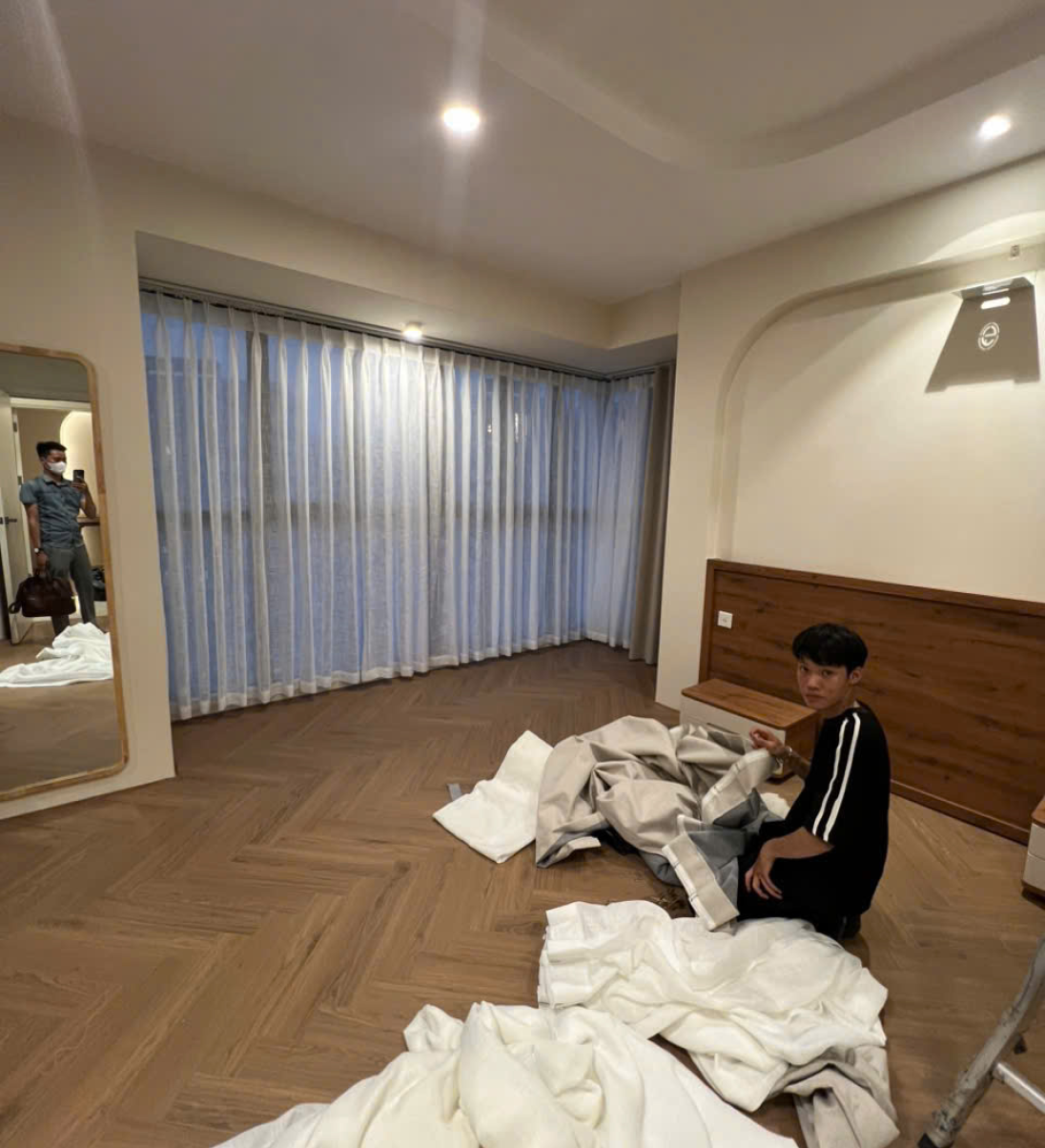Nên chọn vải thô hay vải gấm cho rèm 2 lớp?