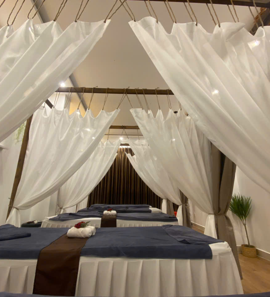 Mẫu Rèm Spa Nhẹ Nhàng – Giải Pháp Tạo Không Gian Thư Giãn Chuẩn Spa