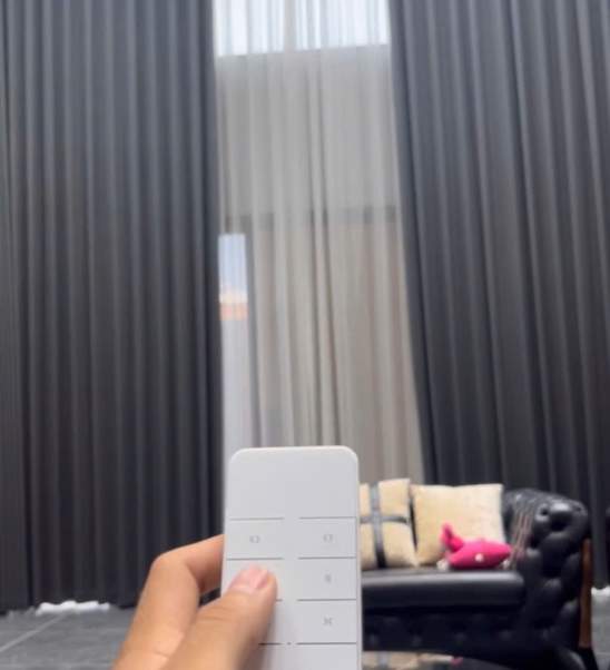 Rèm tự động điều khiển bằng remote