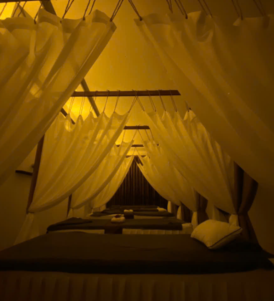 Thi Công Rèm Spa Chuyên Nghiệp